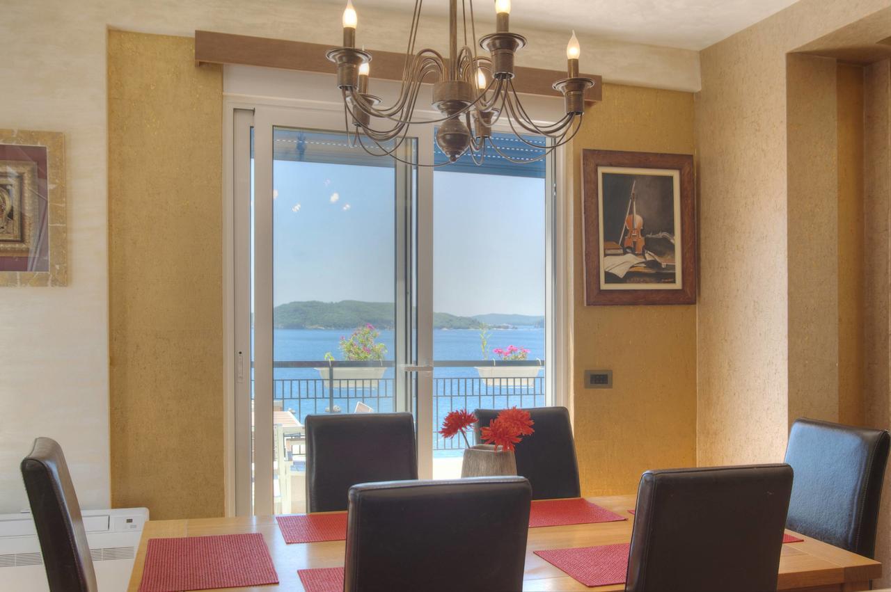 Hotel Villa Katarina Pržno Exteriör bild